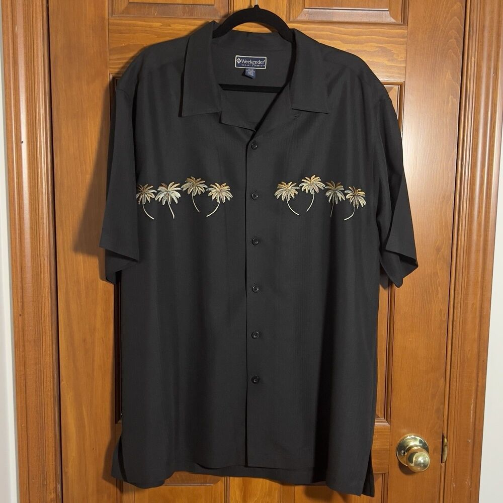 Weekender Casual Lifestyle Men's XL Black Short Sleeve Embroidered Shirt